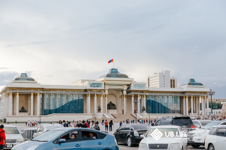Хувийн их, дээд сургуулийн оюутнууд боловсролын зээлд хамрагдах боломжтой боллоо