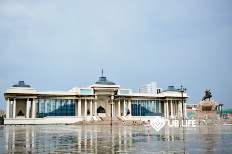 Сүхбаатарын талбайн урд хэсгийг тохижуулах 30 сая төгрөгийн шагналтай уралдаан зарлалаа