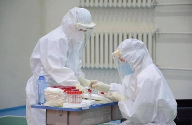 Батлагдсан тохиолдлын хавьтал болон хөршүүдээс нь халдвар илэрчээ