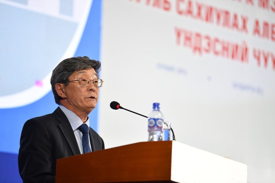 Академич Содовсүрэнгийн Нарангэрэлд “Чингис хаан” тэргүүн зэргийн одон хүртээнэ