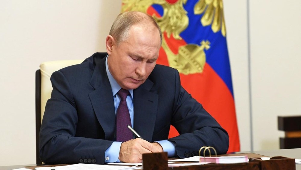 Путин авьяас, мэдлэгтэй гадаад иргэдийг ОХУ-д авчирна