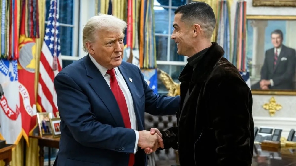 Роналду Цагаан Ордонд Трампын хүлээн авалтад оролцжээ