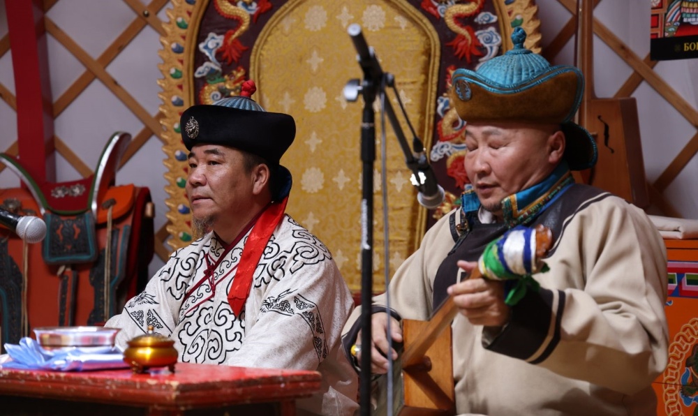 “Монгол бахархлын өдөр”-ийг тохиолдуулан баатарлаг тууль хайллаа