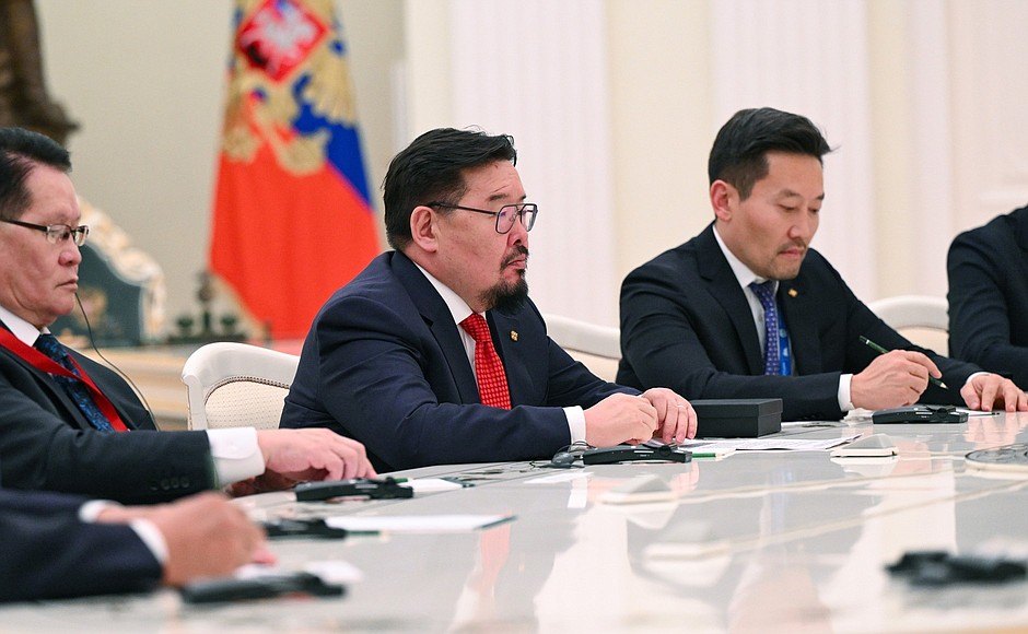 Г.Занданшатар: Орос банкны салбарыг нээхэд бид бэлэн