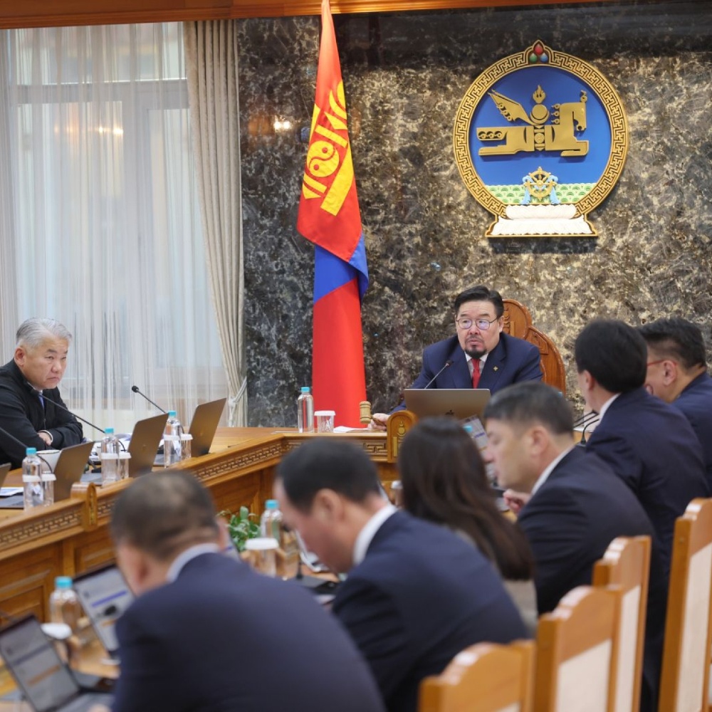 Төрийн өмчит 18 компани, үйлдвэрийн газрын хувьцааг худалдаж, нээлттэй хувьцаат компани болгоно