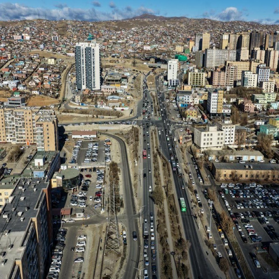 “Мөнгөн гүүр” эмнэлгээс Саппорогийн уулзвар хүртэлх туслах авто замыг хоёр эгнээ болгов