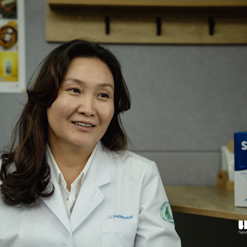 Доктор С.Бадамцэцэг: Монгол орны хөрсөнд ургасан, биологийн идэвхт нэгдлүүд өндөр ургамлуудаар “VITOS | SHOT”-ыг бүтээсэн 