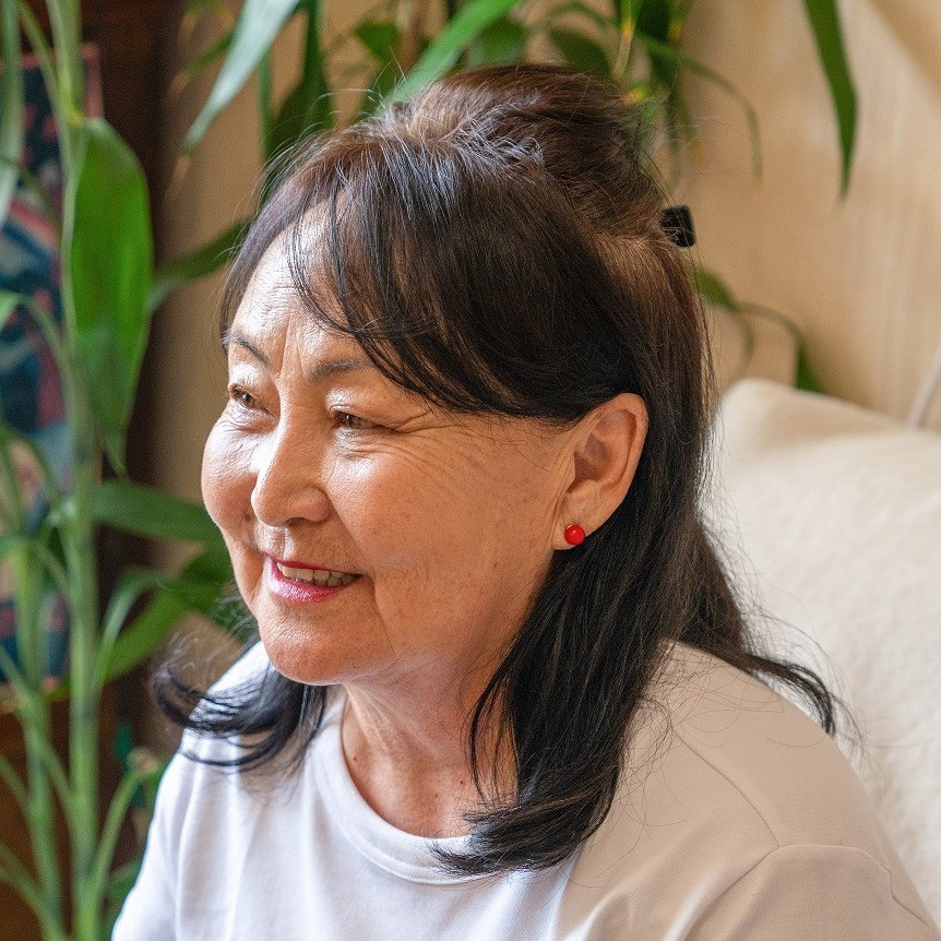 Бүжигчин Б.Мөнхжаргал: Анхны “Алтаргана” наадмын үеэр хэдхэн буриад дээл олдохгүй л байсан юм даа