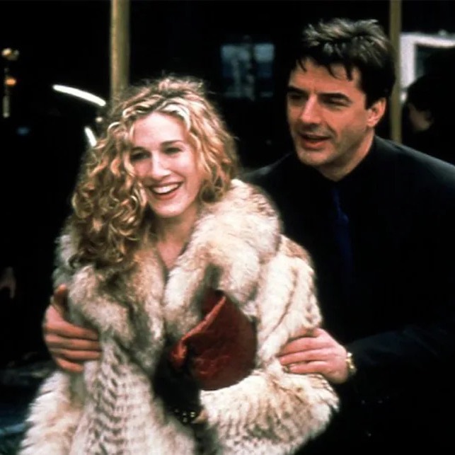 Vogue | Орчин үед найз залуутай байх нь ичмээр зүйл болсон уу? 