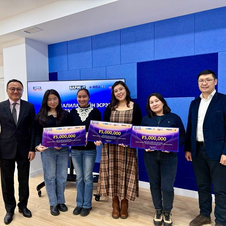 Ub.life-ын Ерөнхий редактор О.Анхзаяа цахим залилангийн эсрэг аяны тэтгэлэгт хөтөлбөрт шалгарлаа